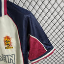 Camisa West Ham x Iron Maiden 1999 - Retrô Masculino - Branco