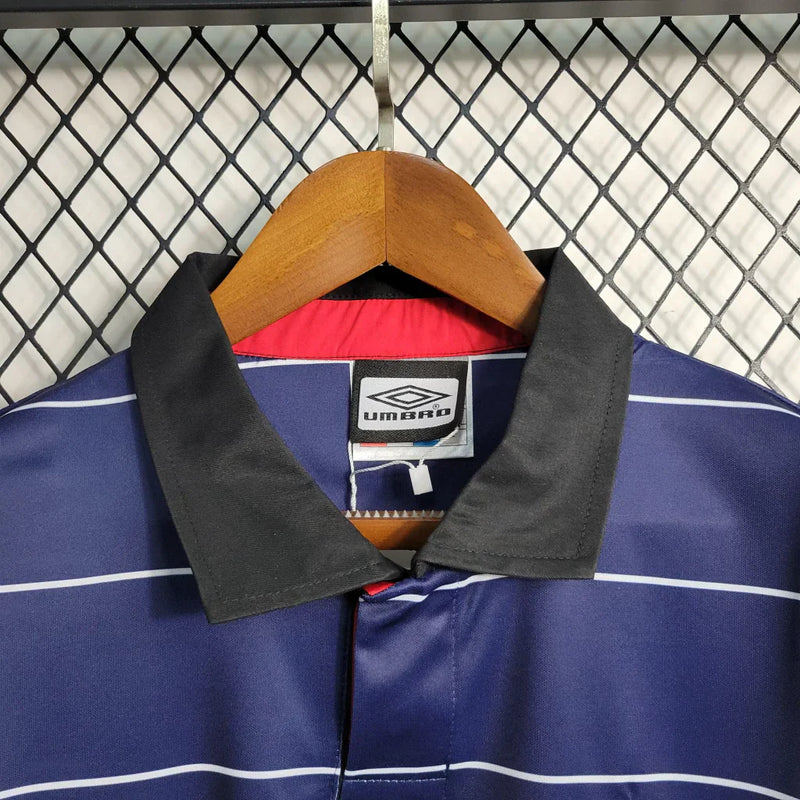 Camisa Manchester Away Third 1999/00 - Retrô Umbro Masculino - Preto