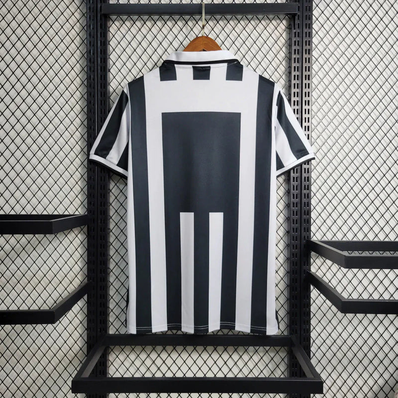 Camisa Juventus Home 1996/97 - Retrô Kappa Masculino - Preto e Branco