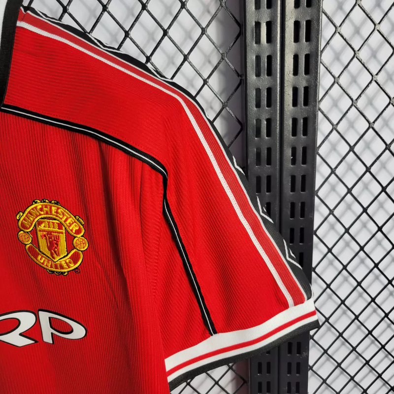 Camisa Manchester United Home 1998/99 - Retrô Umbro Masculino - Vermelho