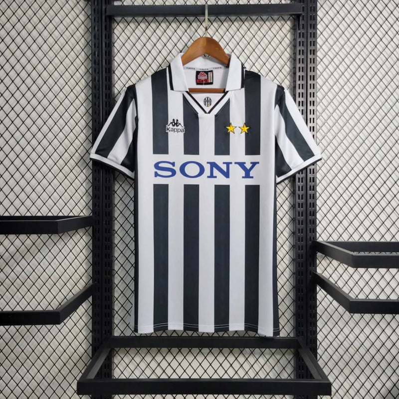 Camisa Juventus Home 1996/97 - Retrô Kappa Masculino - Preto e Branco