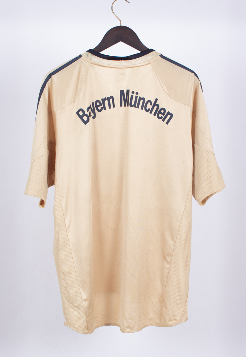 Camisa Bayern de Munique Away 2004/05 - Retrô Adidas Masculino - Bege